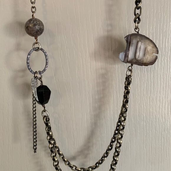 Unique Statement necklace w/ semi precious stones - Picture 3 of 9